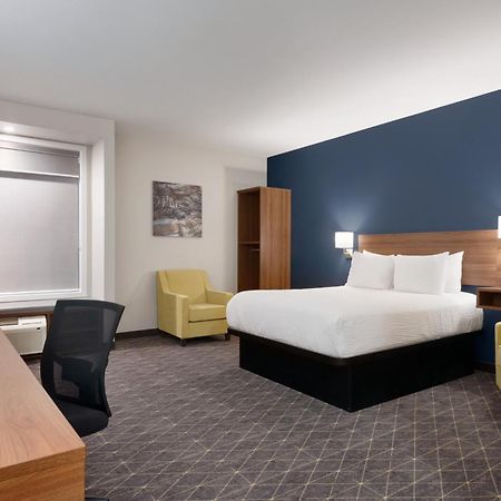 Park Inn By Radisson, Kelowna Buitenkant foto