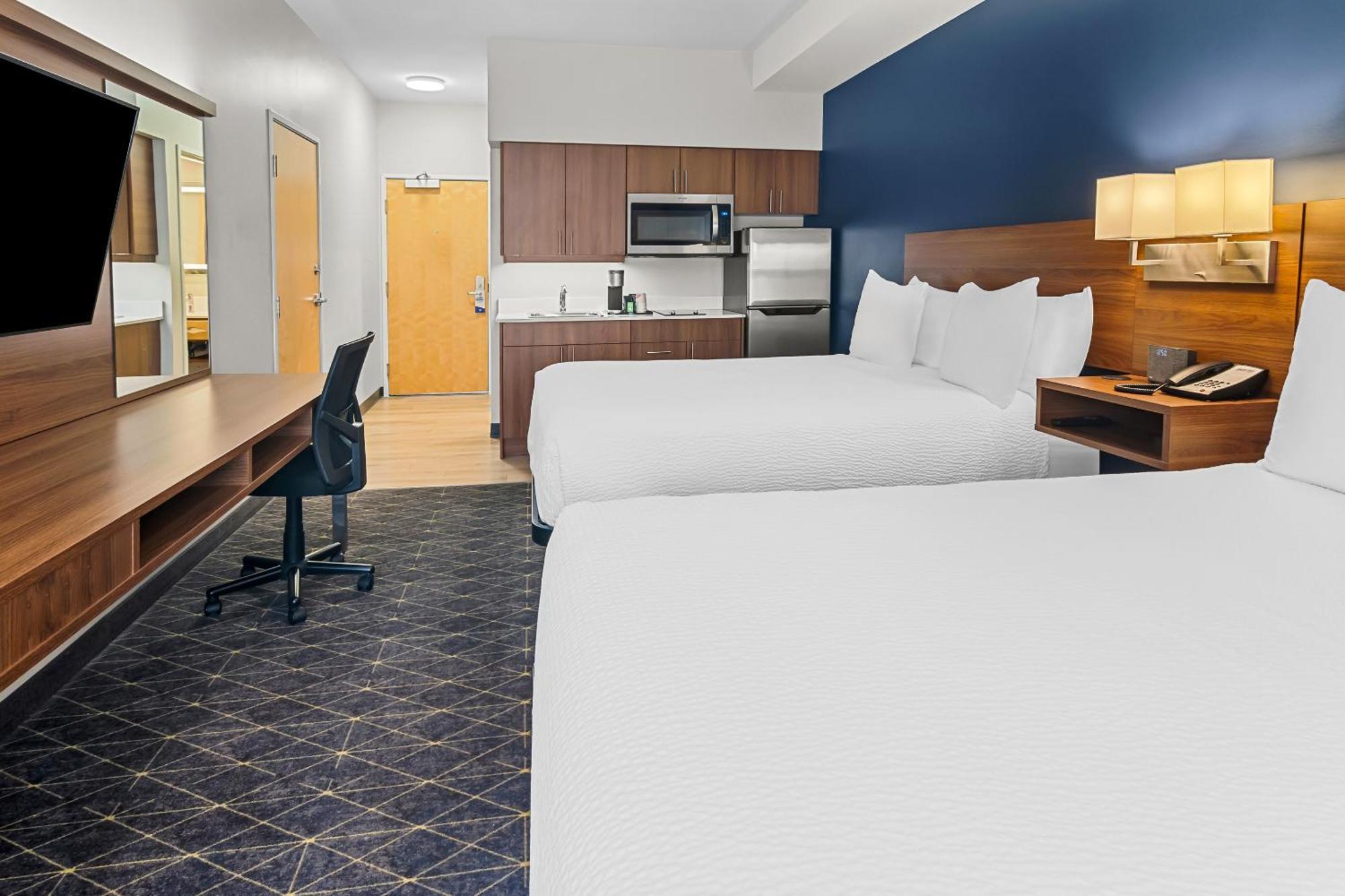 Park Inn By Radisson, Kelowna Buitenkant foto